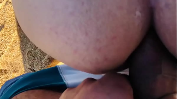 Safada Chupou Pau De Desconhecido Na Praia