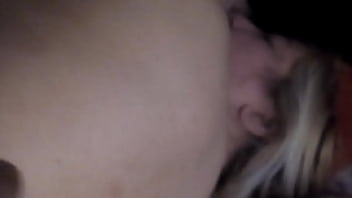 Loira Metendo Cuzinho Chamando De Corno