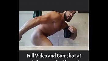 Hot Ripped Shaved Bodybuilder Flexing And Jerking Off Big Dick Last Year Throwback