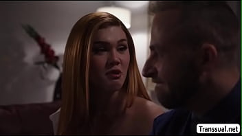 Tbabe Tries To Seduce A Guy To Have Sex