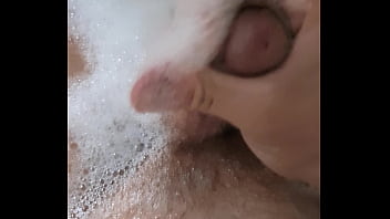 Brincando Na Banheira - cumshot, cum, masturbation, masturbate, gay - Video 2108179