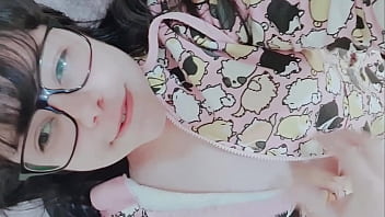 Amateur Teen Filming Her Pussy On Cellphone - Hana Lily