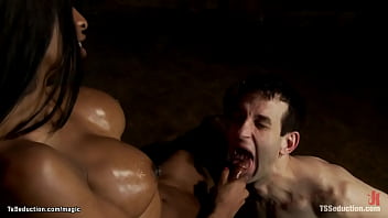 Black Ts Makes Suck Her Bbc