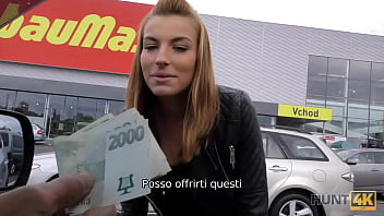 Hunt4k. Per Soldi Una Ninfa Abbagliante Fa Sesso All_aperto Con Un Ricco Sconosciuto