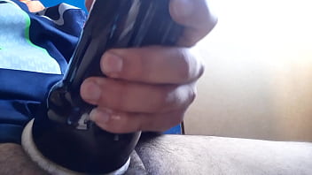 Disfrutando Un Juguete
