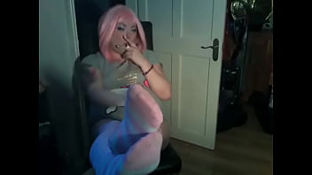 Cute Chubby Girl Tina Snua Smoking A Vogue Slim Cigarette _ Showing Her Feet - Foot Fetish