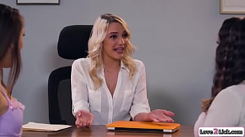 Stepmom N Babe In 3some With Matchmaker