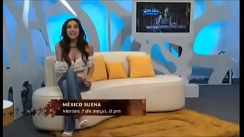 Sandra Corcuera __ Enseña Senos En Pleno Programa En Vivo México Sueña