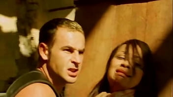 Mundo Perro - 2008 - Película Completa En Español - Salma De Nora, Dunia Montenegro, Lesly Kiss, Natalia Zeta, Dora V...