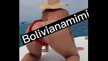 Mira Ese Paseo Turistico Con Mi Culito Como Atraccion Principal.... El Capitan Me Dejo Ir En El Techo Del Barco Para Dar Un Showzinho Video Completo En_bolivianamimi.tv