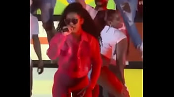 Combatchy - Anitta _ Mc Rebecca