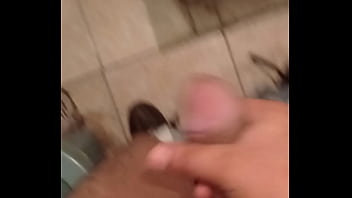 Jugando Con Mi Cabezona Verga