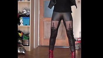 Maky - Latex, Walking, Public, Leggings - Unknown - 2025 - Sexy - Session - Video 1822210