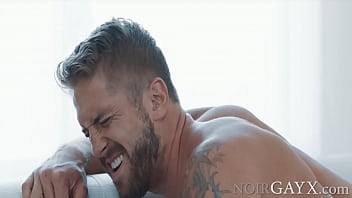 Straight Dudes Take Time Off And Go Gay For Few Mins - Deep Dicc, Wesley Woods