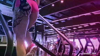 Super Hot Girl Sweated Fitness / Fucked By A Stallion With Hard-on -sexdoll520