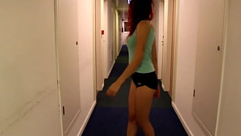 Tecnico Da Manutenção Se Deu Bem Com A Pernocas