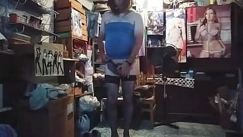 Travesti Con Vestido Pegadito Y Tanga Sexy