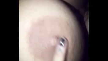 Jugando Con Mis Ricas Tetas, Son Ricas??