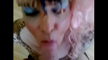 Travesti Sevda Sucking Cock 6