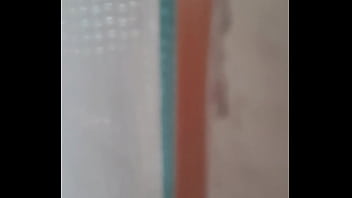 Mi Hermana Sabe Que La Grabo Por Eso Le Gusta Acostarse En Ropa Interior