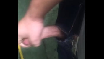 Me Masturbo A Escondidas De Mi Jefa En El Trabajo