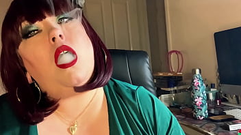 Fat Uk Domme Tina Snua Chain Smokes 2 Cork Cigarettes While Playing With Her Tits - Omi, Nose _ Cone Exhales, Drifting