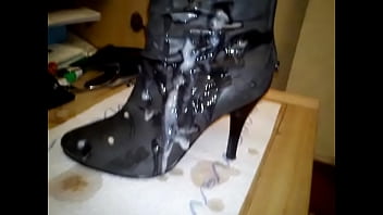 Cum, Boots, Soloboy - Bukkake - 2025 - Wild - Scene - Video 6268334