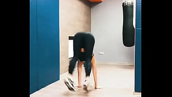 Latina, Public, Fit, Gym, Perfect - Latina - 2025 - Steamy - Session - Video 1976453