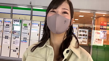 得意技:フェラチオ　弱点:乳首　華奢なカラダを激しく犯す美脚くびれピストン。生まれながらの中イキ体質で、バック正常位どんな体位だろうと子宮ユレユレでイキまくり。