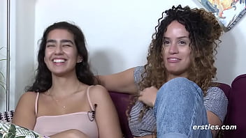 Candella _ Luna Take The Dildo For A Ride