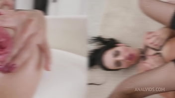 Roses_ Size, Laura Fiorentino, 4on1, Bbc, Bwc, Atm, Dap, Gapes, Buttrose, Squirt, Creampie Swallow Gio1902 - anal, stockings, european, sexy, interracial, milf, blowjob, doggystyle, skinny, bra, thong, tattoo, - Video 2005402