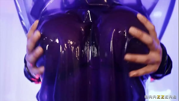Cum Thru 4 / Brazzers / Download Full From