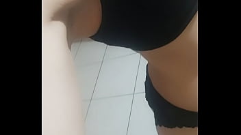 Verification Video Petite Pretty