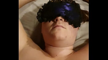 Fucking Blindfolded Gf