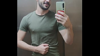 Which Floor Do You Live? I_m Just Coming