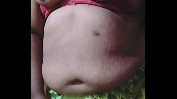 Nilu Hot Saree Boob'