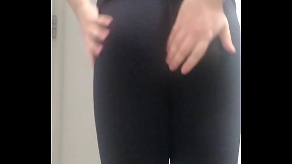 Indo Treinar Na Academia Legging Com Plug