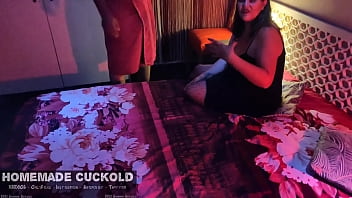 Cuckold Wife Goes To Swingers Club