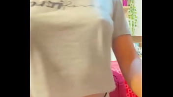 Marido Pego Eu E Minha Melhor Amiga Se Pegando Gostoso . Ele Nao Aguento E Veio Meter A Rola Em Nois Duas