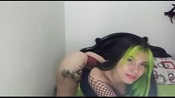 Lolifox Jugando Solita Con Su Cola En El Cuarto