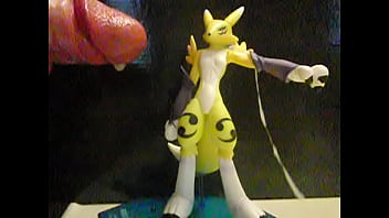 Renamon Figure Slow-motion (digimon)