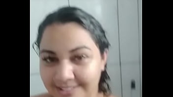 Mary Esposa Cadelona No Banho Mostrando As Tetas Pra Todos Voc_s