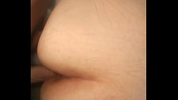 Ебля мокрой киски с утра пораньше