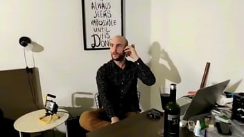 Le Agrando El Culo A La Mucama, Mientras Mi Mujer Se Coje Al Piletero De La Quinta, No Me Jode Mas.....