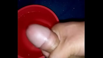 Masturbándome Y No Salen Mis Mecos