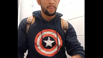 Tesão é demais, cad_ os putos?