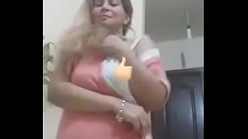 Anisa Alava Mami Madura Bailando 1