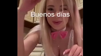 Conejita Rubia Te Da Los Buenos Días