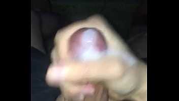 Adicto A La Masturbacion Tocandose Hasta Venirse