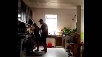 Bebezão Querendo A Acolhida Para Sua Pomba